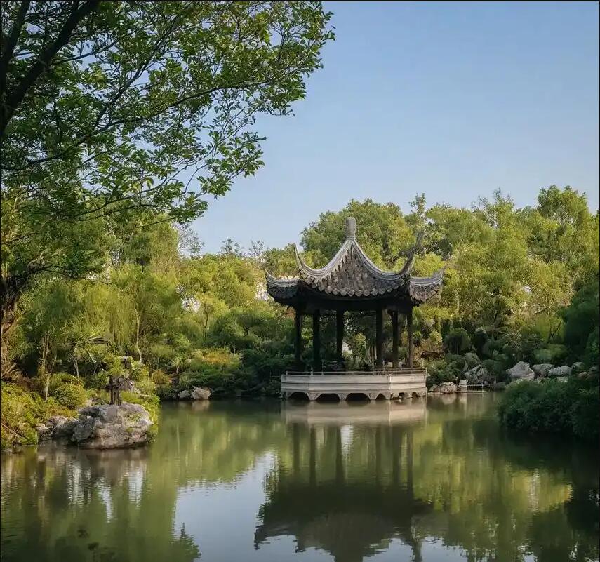 平凉崆峒沙砾餐饮有限公司